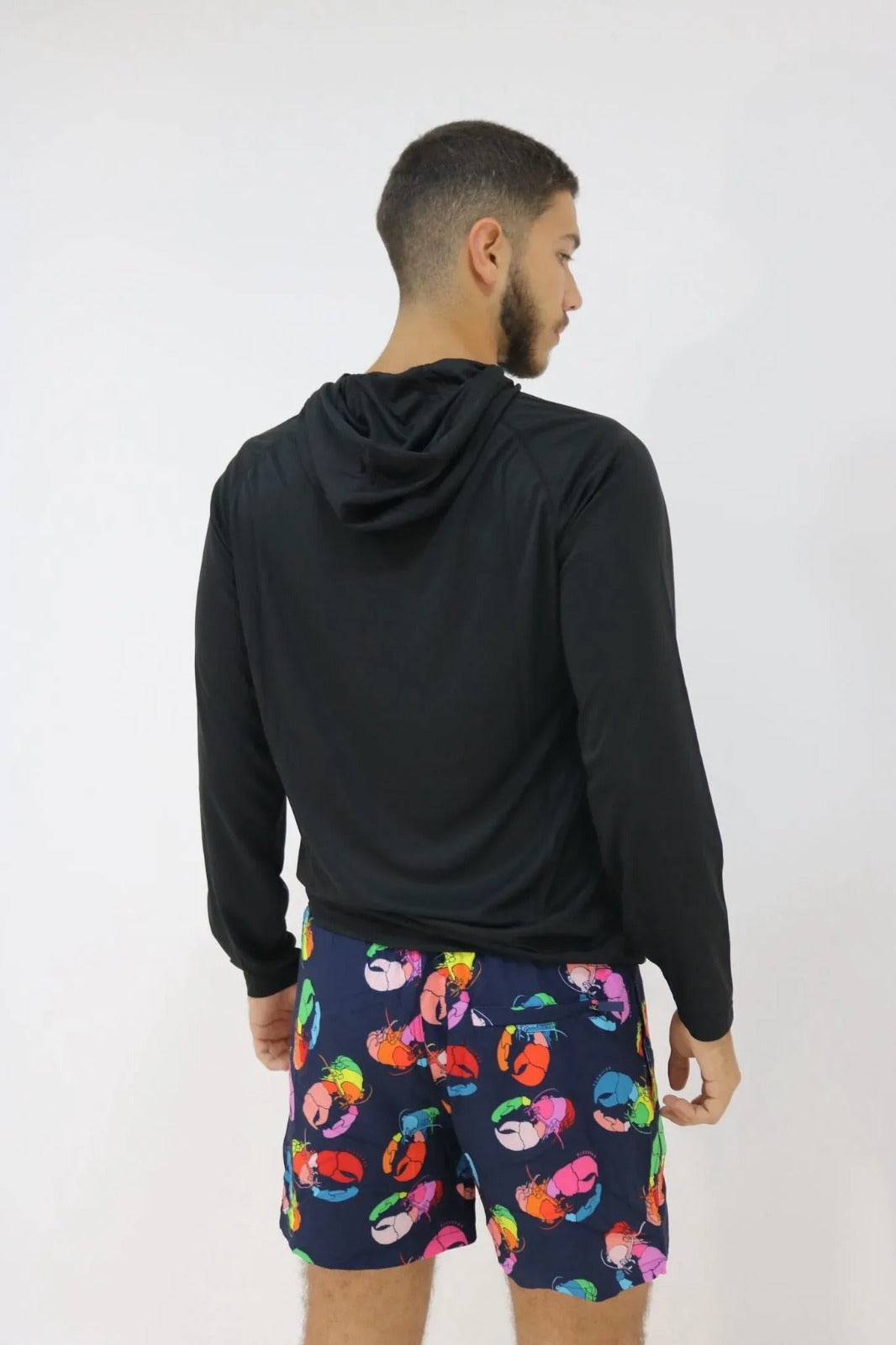 Franela UV Macchia Negro Capucha